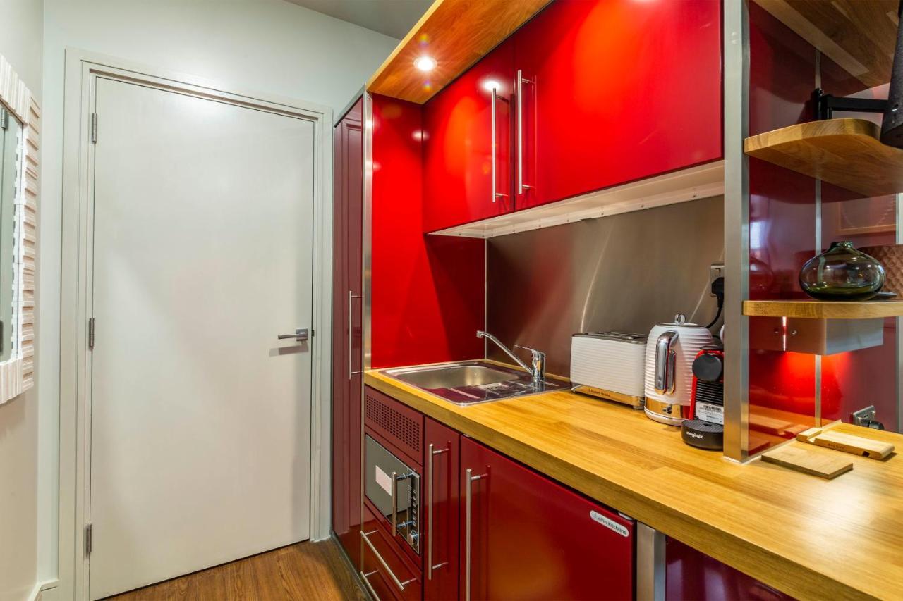 Romantic Getaway Studio Pods Close To City Centre With Free Wifi Derby Bagian luar foto
