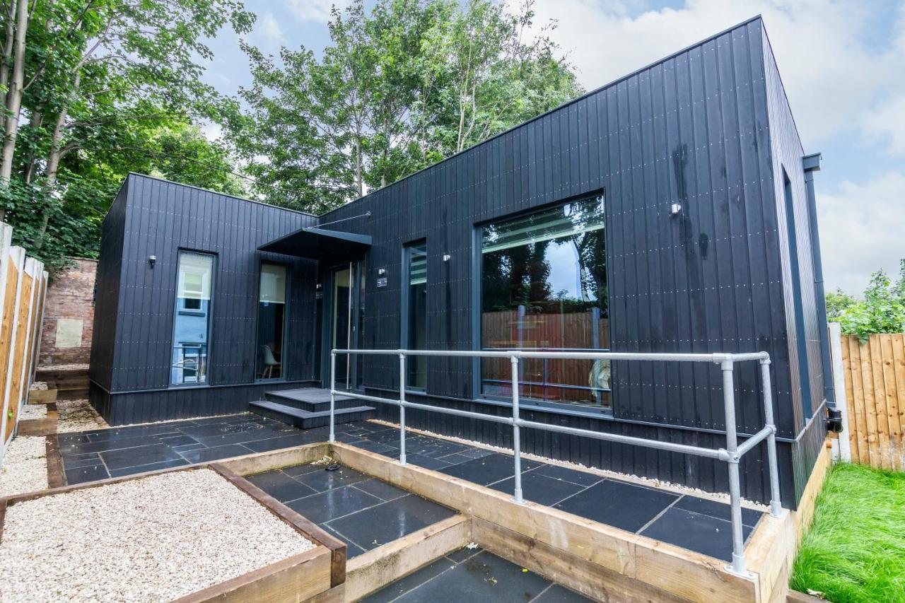 Romantic Getaway Studio Pods Close To City Centre With Free Wifi Derby Bagian luar foto